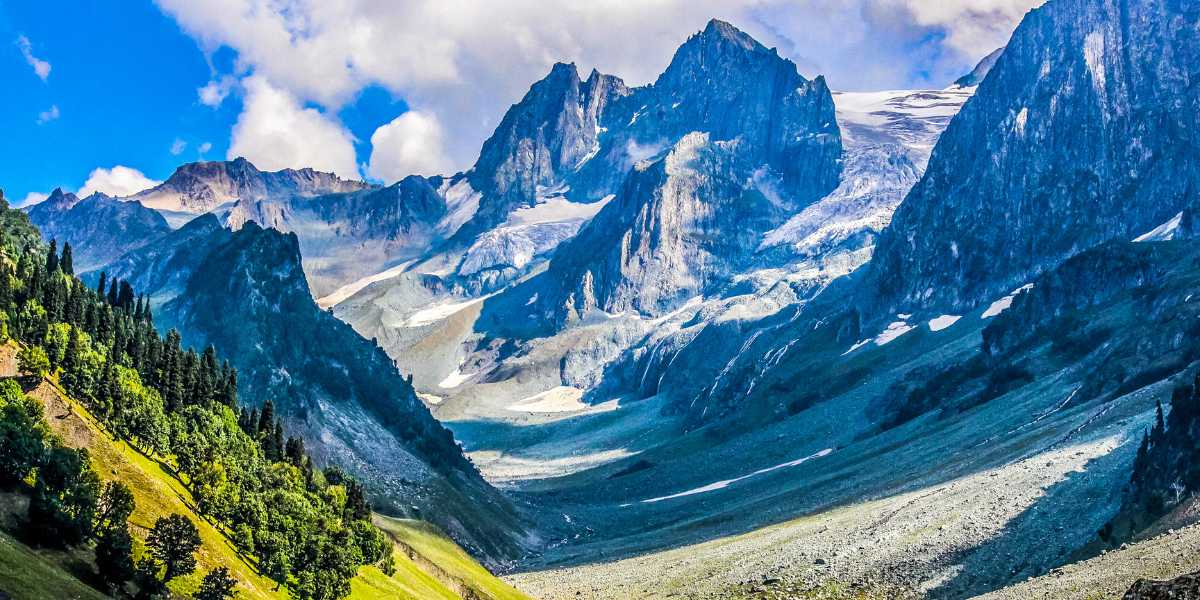 Gulmarg WhatsApp Group Links